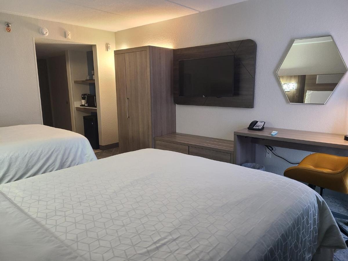 Holiday Inn Express Fort Lauderdale North - Executive Airport By Ihg Exterior foto